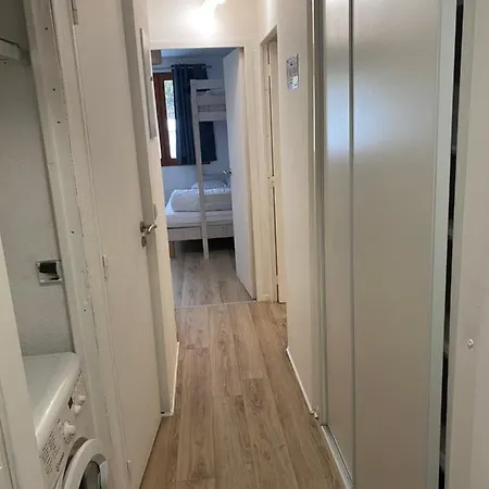 Appartement Au Pied Des Pistes Et Commerces - 5 Personnes Modane Exterior photo